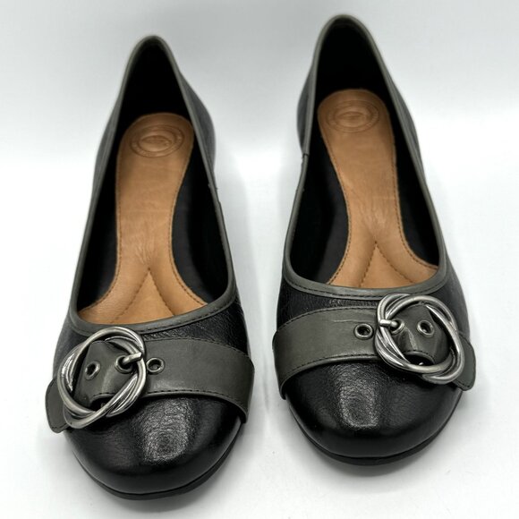 Nurture Canary 001 Black Wedge Heel Buckle Accented Shoes, Size 7-1/2 M With Box - Picture 5 of 9